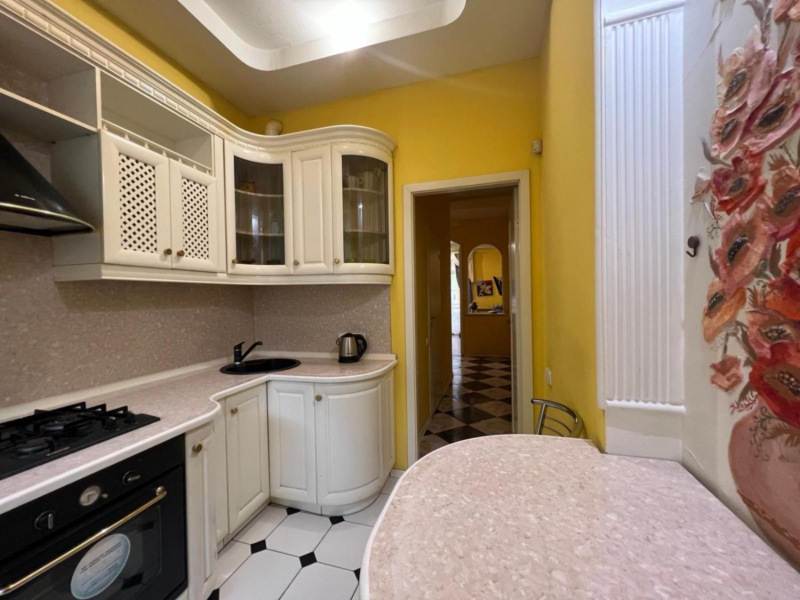 Apartment Near Gulliver Kiev Esterno foto
