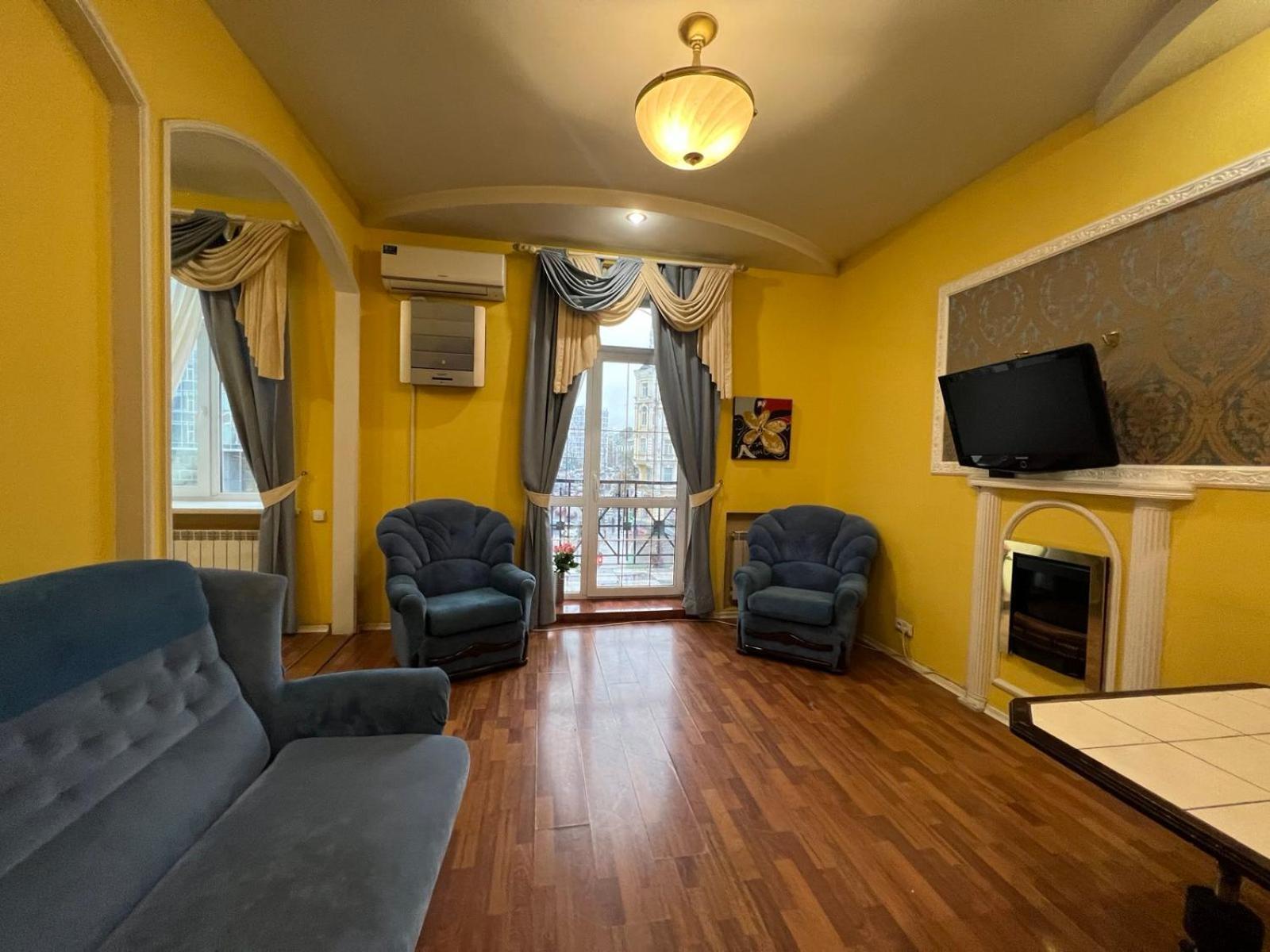 Apartment Near Gulliver Kiev Esterno foto